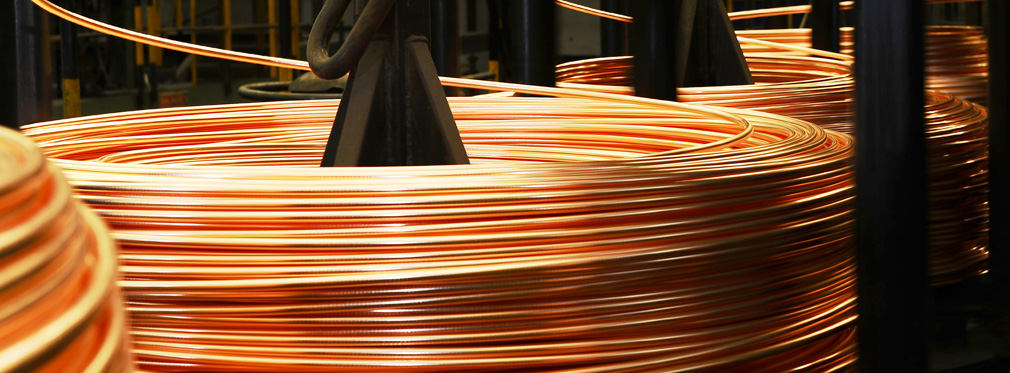 Copper dust affecting surface finish and rejection rates in copper wire drawing process